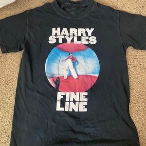 HARRY STYLES FINE LINE MERCH - SIZE SMALL
